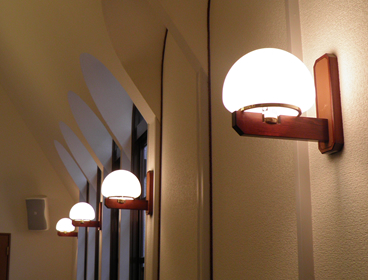 教会画像02　会堂照明